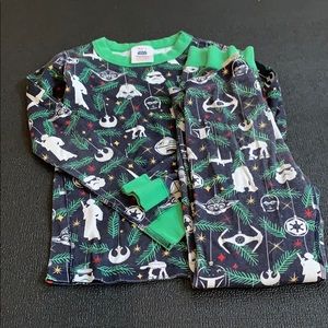 Hanna Anderson Star Wars Xmas PJs, size 10
